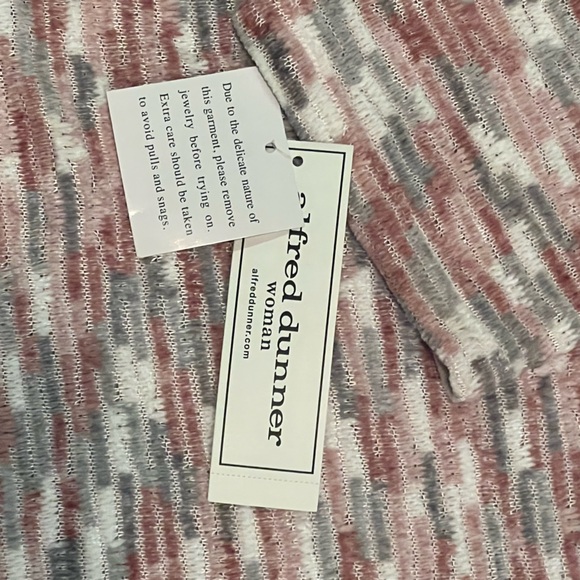 Alfred Dunner Women’s Sweater with Embellished Collar NWT - Picture 2 of 4